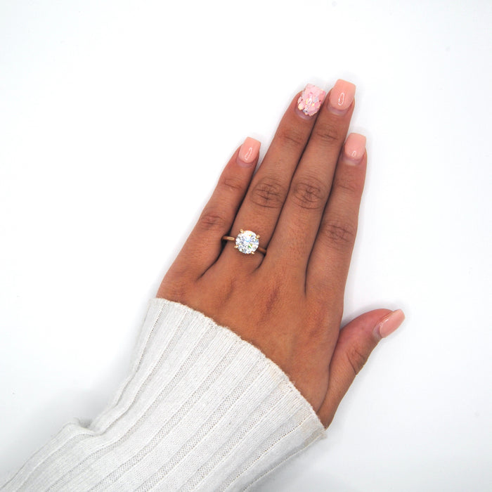 14K Solitaire Round Diamond Engagement Ring